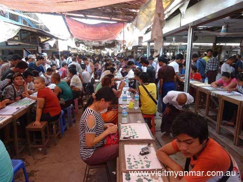 Jade-Market-Mandalay-Visit-Myanmar (1)