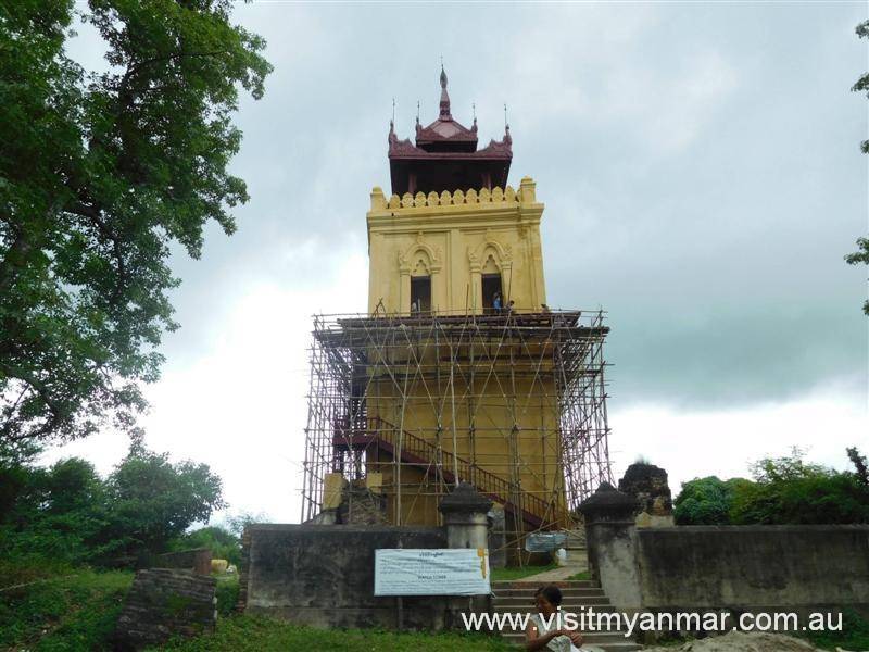 Nanmyin-Watchtower-Inwa-Visit-Myanmar (1)